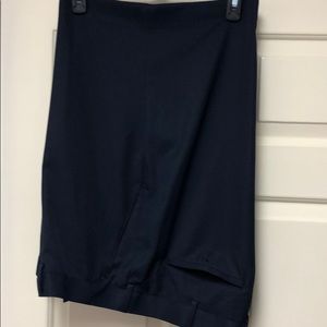 Men’s Alan Flusser Golf shorts in ex. Condition.